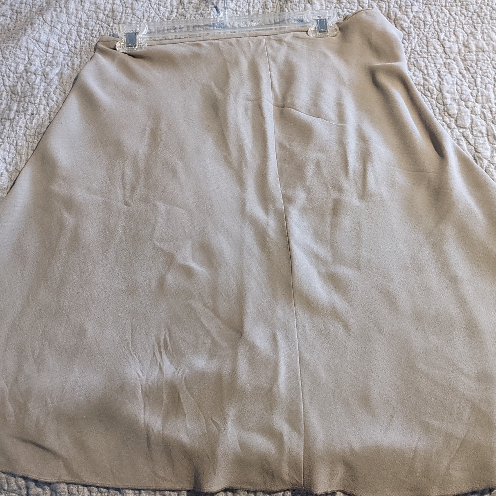 Eileen Fisher grey skirt